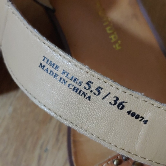 Chinese Laundry Time Flies Gladiator Sandals 5.5 - Picture 11 of 11